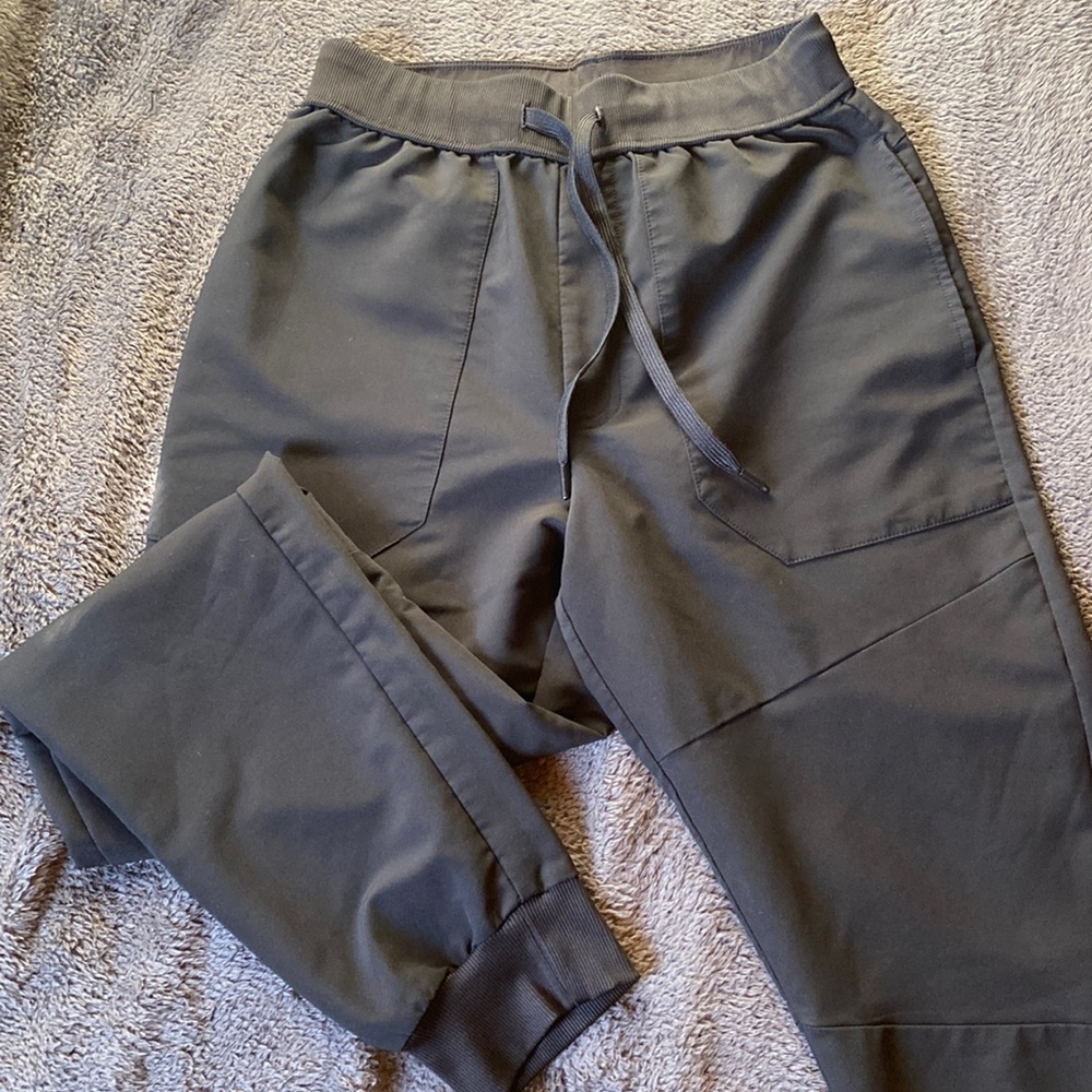 Black joggers